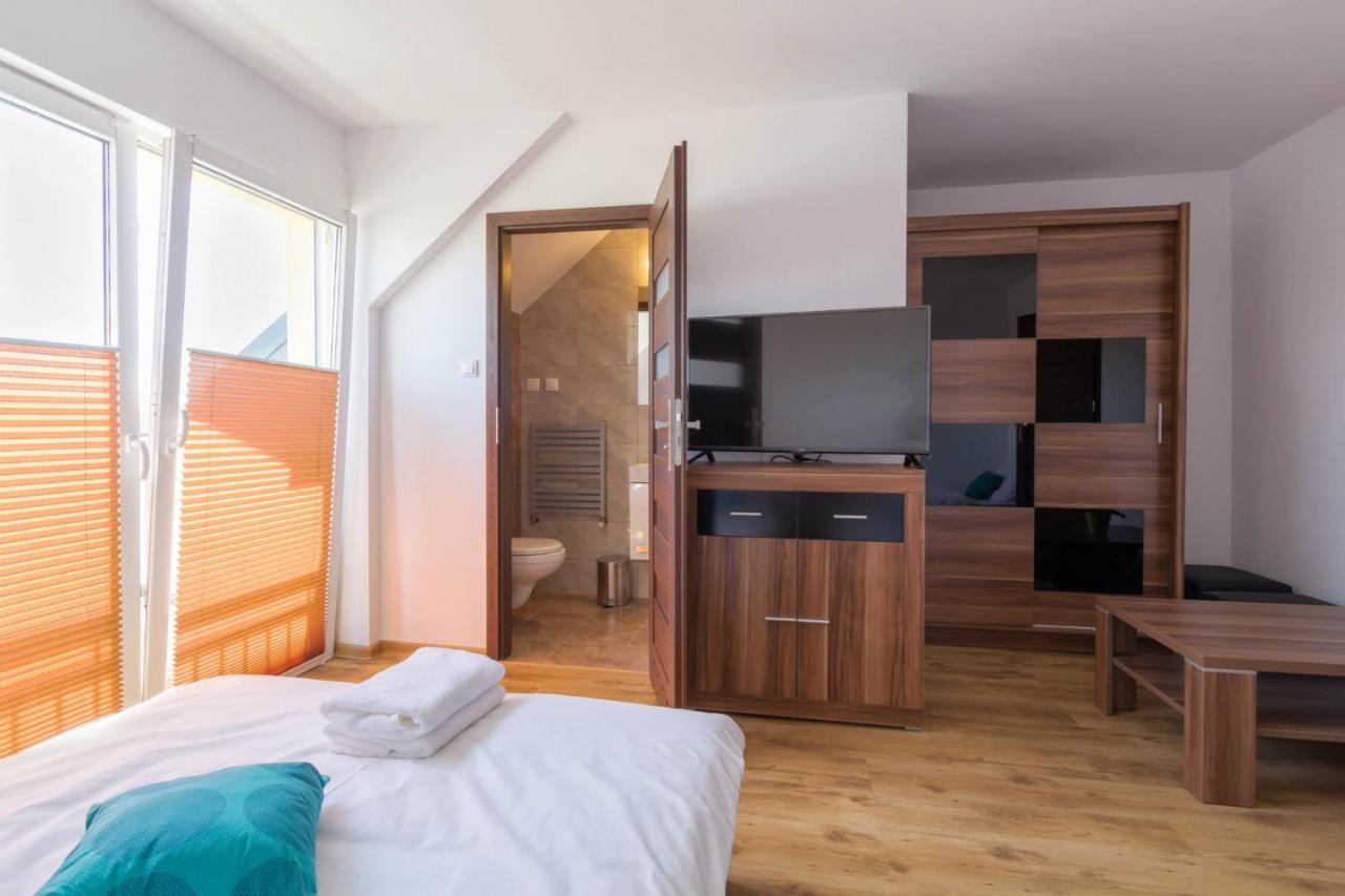Wschodzace Slonce Homestay Uniescie